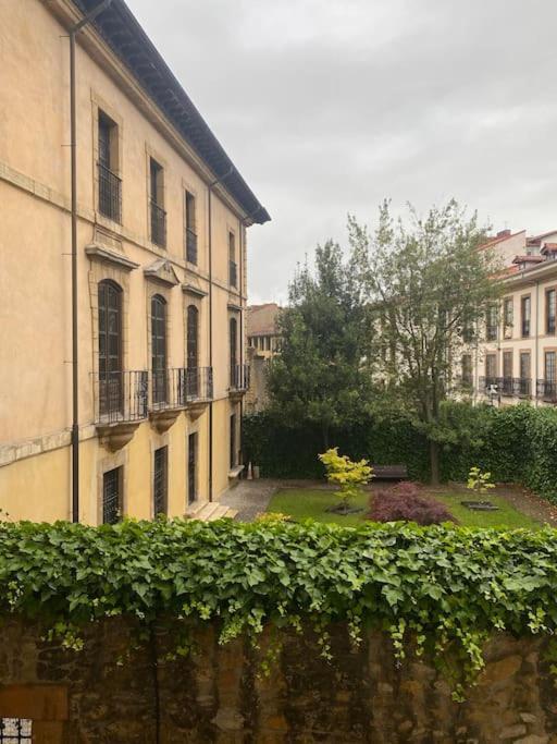 Nuevo! Piso Al Lado De Catedral - Oviedoアパートメント エクステリア 写真